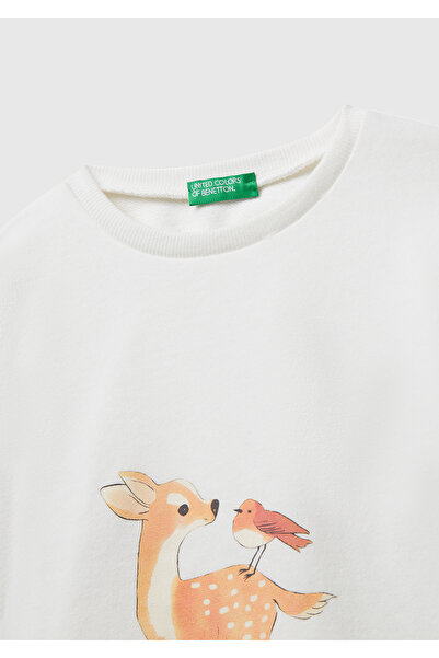 United Colors of Benetton Girl's Ecru Oversized Ribbed Sweatshirt with Graphic Print on the Front