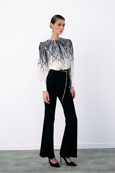 Sateen Yaka Tüy Desenli Bluz - Bej