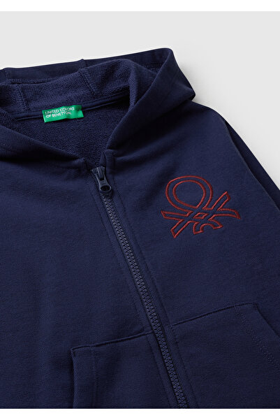 United Colors of Benetton Hanorac cu glugă pentru băieți, albastru bleumarin, cu fermoar și logo imprimat în față