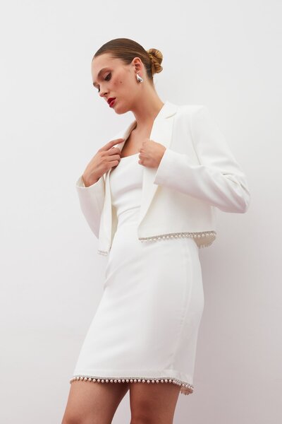 Sateen Κοντό μπουφάν με αξεσουάρ - Εκρού