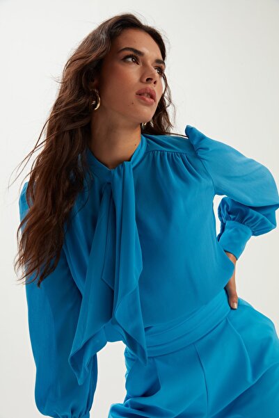 Sateen Scarf Collar Casual Blouse - Blue