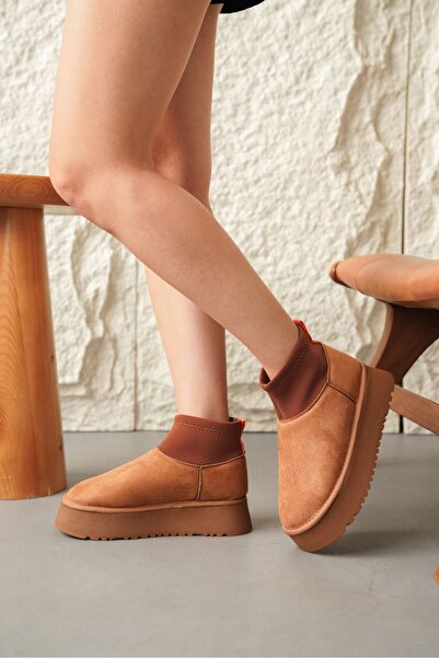 MODAADAM Women's Royal Stretch Short Boots - Tan Suede