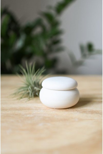 ÇAĞATÖLYE Raw Painted Object Decorative Nordic Round Patterned Tiny Box Jewelry Dish Jewelry Box Candle Holder (6.5*4 cm)