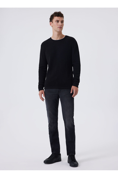 Lee Cooper سترة رجالية سوداء بياقة دائرية وقصة عادية 241 LCM 241031 LORENS BLACK