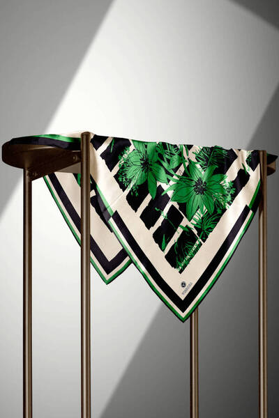 Vissona Twill Silk Scarf - 51019 - 0035-0001 Emerald Black