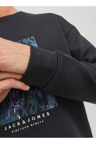 Jack & Jones Bisiklet Yaka Siyah Erkek Sweatshırt 12242366_JORSILVERLAKE SWEA...