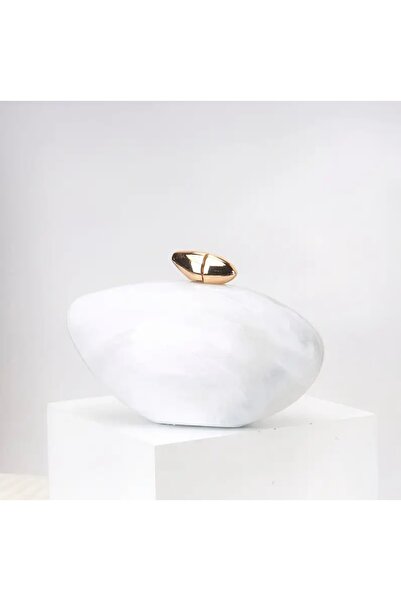 Lilly Opaline Pearly Minaudière – Invitation Bag with Chain Strap