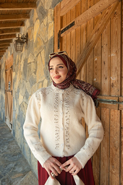 LOCCO Women's Stone Detail Knitwear Jacket Beige