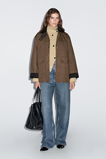 Massimo Dutti Fitilli kadife detaylı mumlu parka