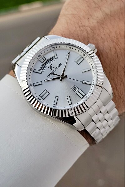 Daniel Klein Gri Renk Ayarlanabilir Kordonlu 42 Mm Fonksiyonel Erkek Kol Saati