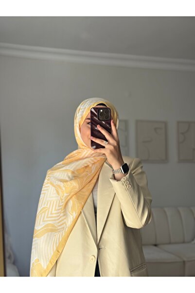 de LUNA وشاح مربع منقوش بالزهور باللون الأصفر