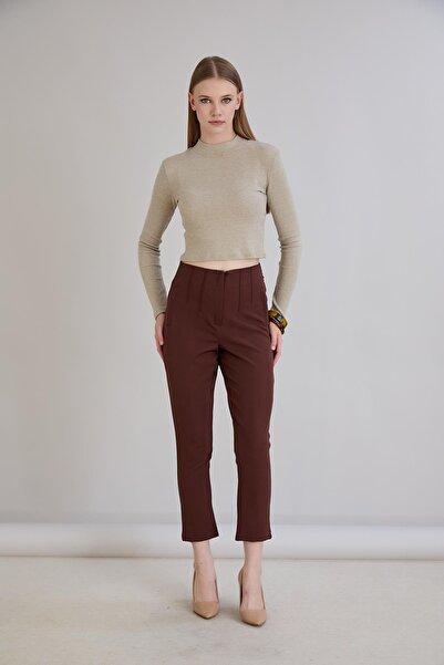 Sortie Women's Ribbed Waist Beltless Pocket Detailed Brown Cigarette Pants