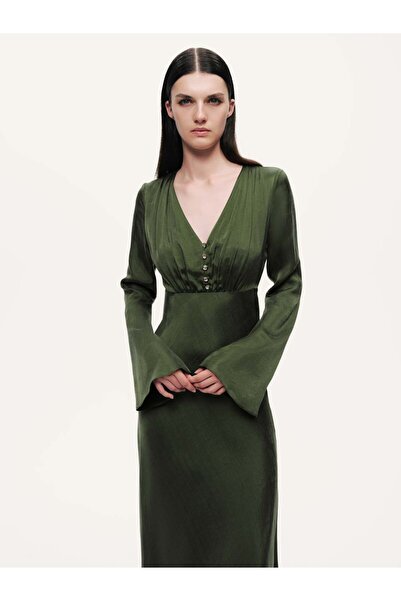 Nocturne Kristal Düğme Aksesuarlı Maxi Elbise