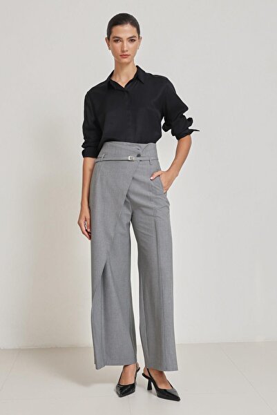 Setre Gri Asimetrik Detaylı Geniş Paça Pantolon