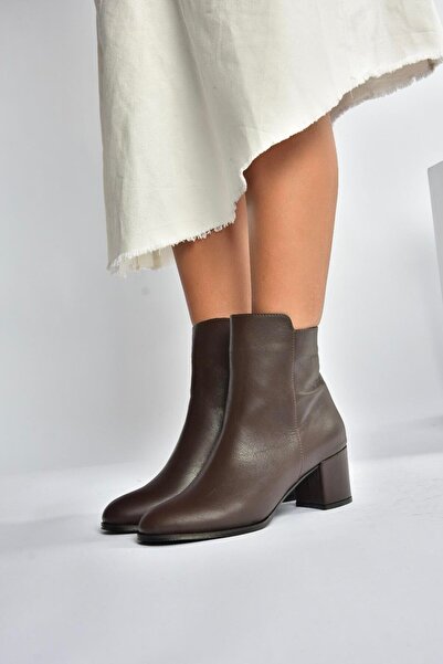 Fox Shoes V468581003 Γυναικείες μπότες με χοντρό τακούνι από γνήσιο δέρμα καφέ