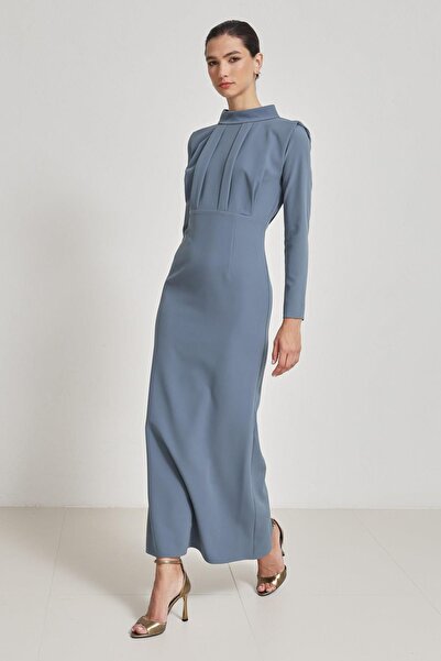 Setre Кварцовий комір, драпірування, деталізована талія, повний крій, довгі рукави