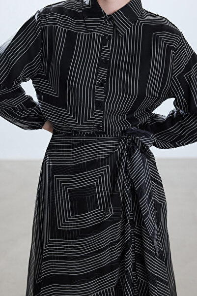 BE BLUE Δέσιμο φόρεμα με μίνιμαλ σχέδιο