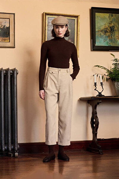 BE BLUE Light Beige Velvet Roller Pants