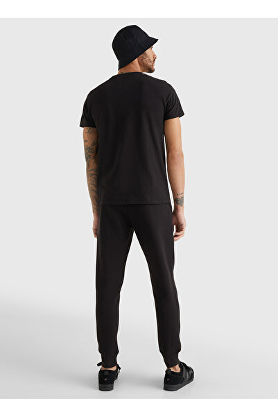 Tommy Hilfiger Bisiklet Yaka Siyah Erkek T-Shirt MW0MW11465BAS