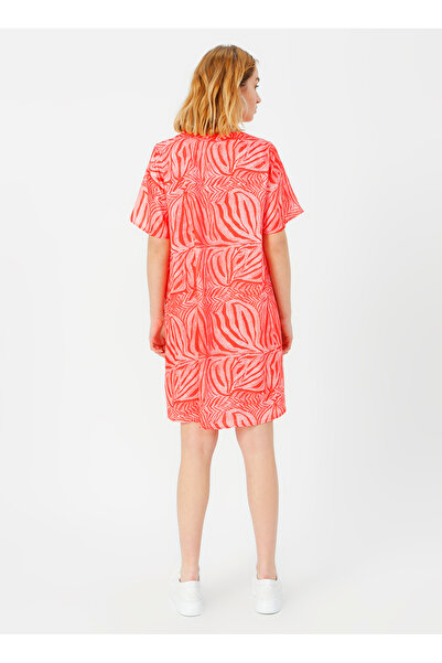 FABRIKA COMFORT Nar Çiçeği Kadın V Yaka Geniş Fit Elbise CM-DERSIA