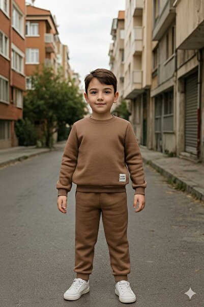 DUBLİNO KİDS ДЕТСКИ ТРИЧЕТЕН ПЛЕТЕН КОМПЛЕКТ ЗА МОМЧЕТА И МОМИЧЕТА С КЪСА РЪКАВНА БУЗА И ПАНТАЛОНИ С ЕЛАСТИЧНИ МАНШЕТИ