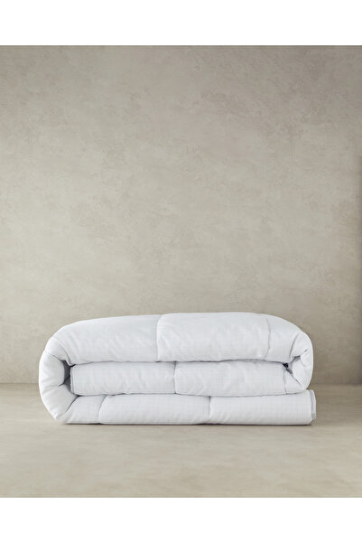 English Home Cuvertură gratuită 195x215 cm albă (29.03.2025)