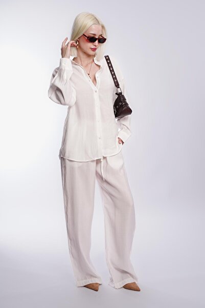 Madmext بدلة قميص وبنطلون نسائي أبيض أساسي Mg2352