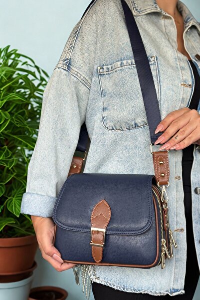 GALB LEATHER Stylish and Functional Medium Size Women's Shoulder Bag with Multi-Compartment Cover