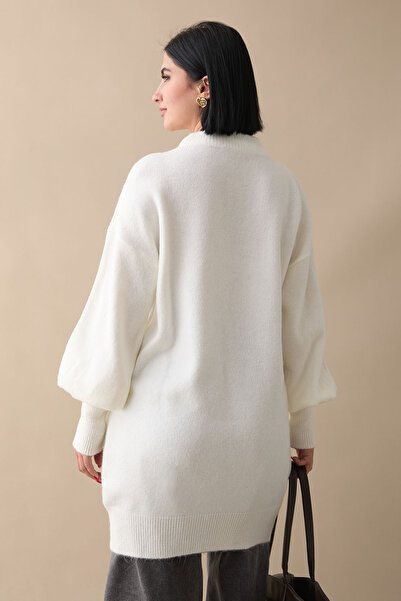 InStyle White Knitwear Sweater - Leaf Stone Detailed