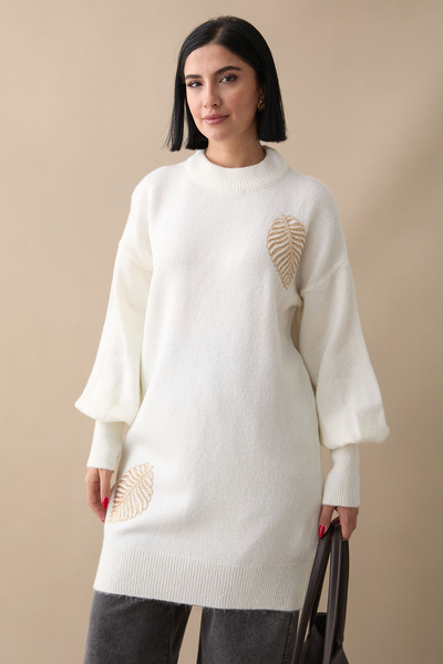 InStyle White Knitwear Sweater - Leaf Stone Detailed
