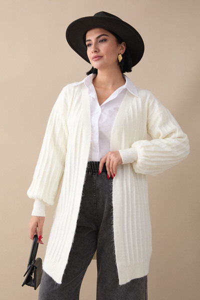 InStyle Peluş Fitilli Beyaz Triko Hırka