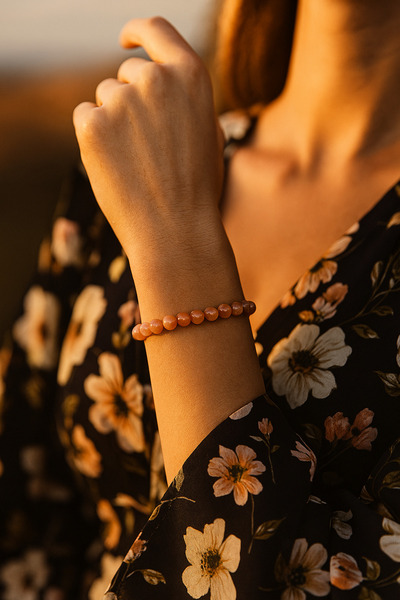 Padore Accessory Güneşin Parıltısı Bileğinizde: Ihtişamlı Güneş Taşı Doğal Taş Bileklik |