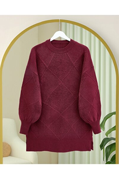 Modamorfo Round Neck Diamond Pattern Slit Knit Sweater - Burgundy