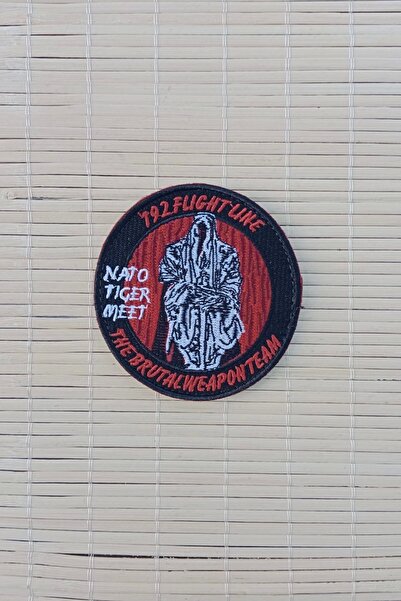 İZMİR ASKERİ MALZEME 192. خط الطيران ناتو تايجر يلتقي بفريق الأسلحة القاسية ن...