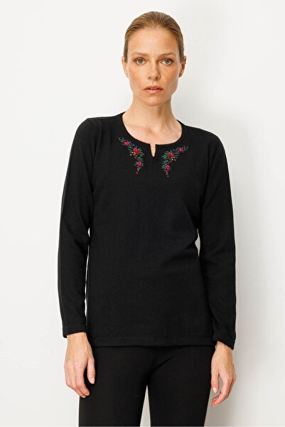 Desen Triko Women's Crew Neck Embroidered Edge Wool Blouse Black