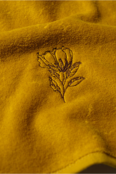 GAMA HOME 100% Cotton Embroidered Guest Towel 30X50 Set of 2 / Different Pattern Options