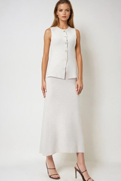 VAGGON Women's Cream Accessory Buttoned Vest and Maxi Skirt Knitwear Set Vs01003