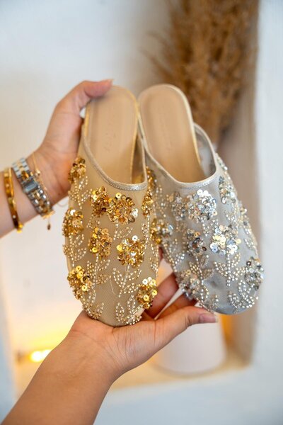 LamintaGlobal Lory Silver Bead Embroidered Mesh Women's Slippers