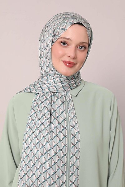 Levidor Water Green Triangle Pattern Club Shawl