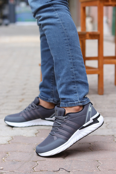 Jump Running Memory Comfortable Sole Men's Sports Shoes