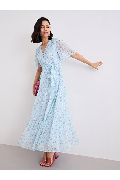 Styli فستان ماكسي أزرق فاتح منقوش بالورود