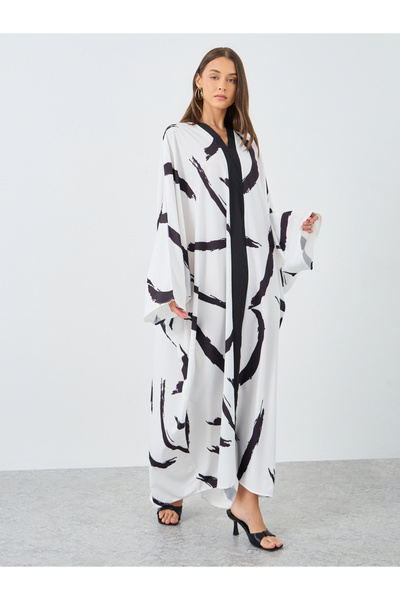 Styli Batwing Sleeve Printed Jalabiya
