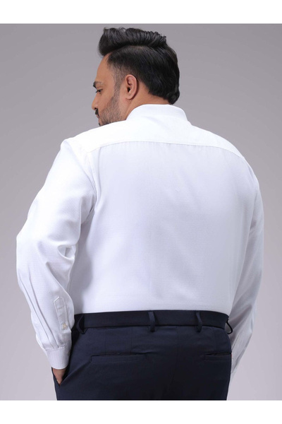 HardSoda By Styli Plus Men White Regular Fit Solid Formal Shirt