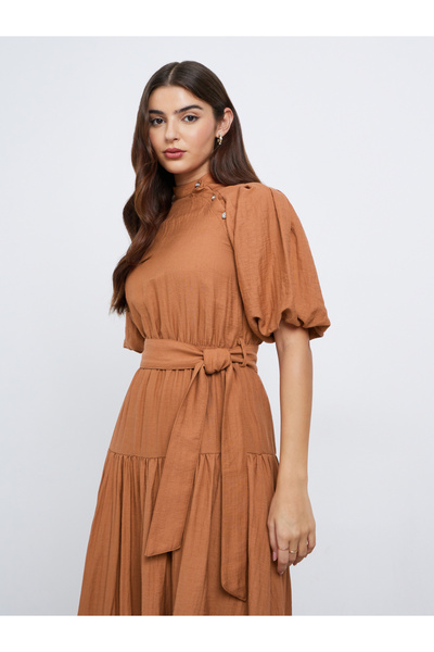 Styli Rust Puff Sleeve Waist Tie Midi Dress