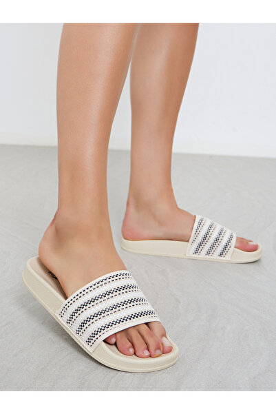 Styli Weaving Pattern Slides