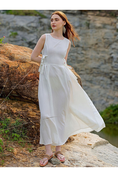 Freehand By Styli Women White Textured Maxi Dress