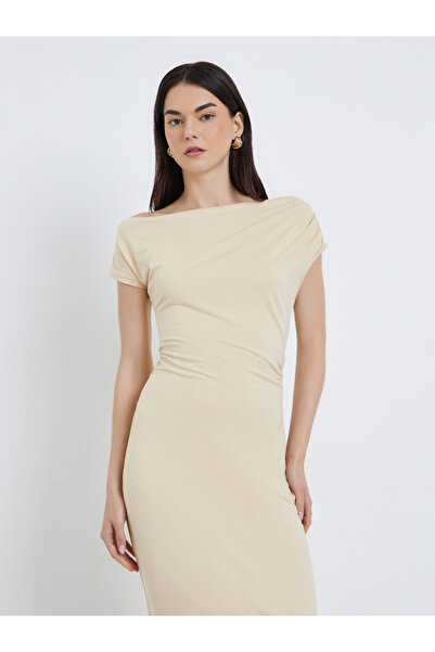 Take Two By Styli Solid Asymmetric Neck Bodycon Midi Dress