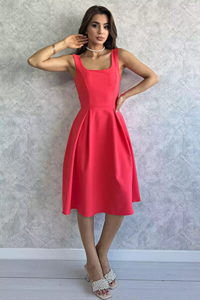 julude Pomegranate Flower Square Neck Pleated Evening Dress