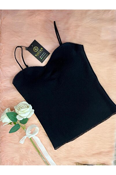 BUTİK SAKURA Rahat ve Şık Siyah Lazer Kesim Crop