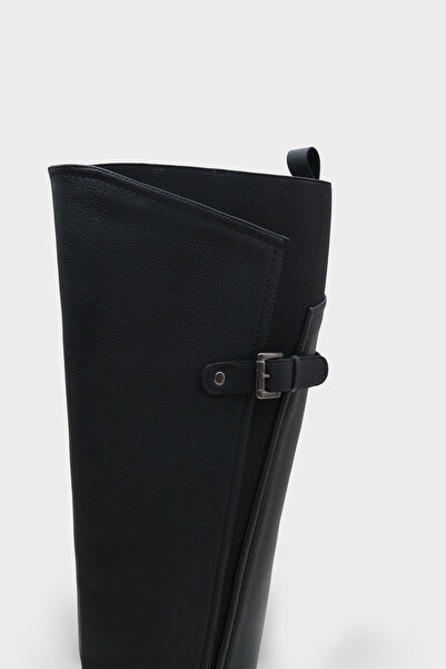 LOJO Női övcsatos oldalsó cipzáras alkalmi csizma Elena fekete